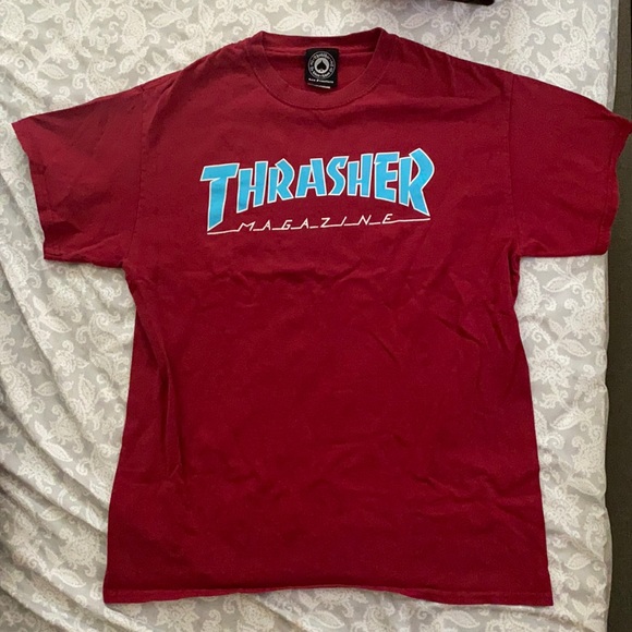 Red men’s thrasher t-shirt (M) - Picture 1 of 4